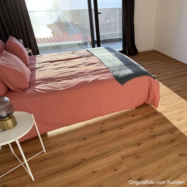 Klebevinyl Flores 352 Eiche hellbraun 2mm massiv TAMI Life