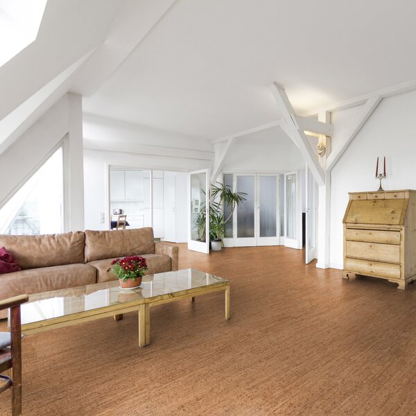 Korkboden Fineline verlegt im Wohnzimmer