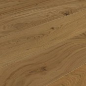 Fertigparkett Eiche Landhausdiele lackiert mit Maßen (L/B/H) 725/1465x130x14mm. Mit Klicksystem einfach verlegbar. Ein Paket enthält ca. 2,812m². Parkett Landhausdiele Eiche Piccolo Highway mattlack Klick 725/1465x130x14mm Collection Earth